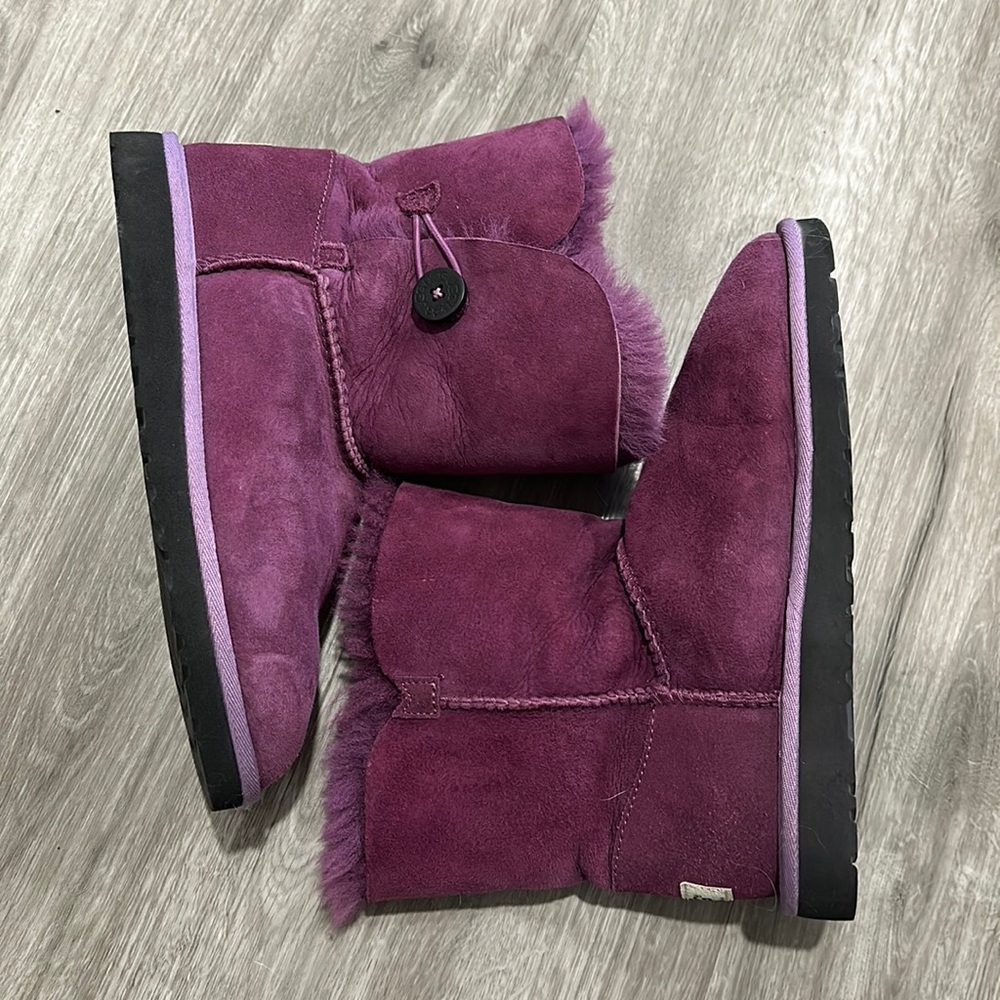 purple ugg boots